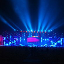 影视节目制作 从创意到荧幕的艺术与工业